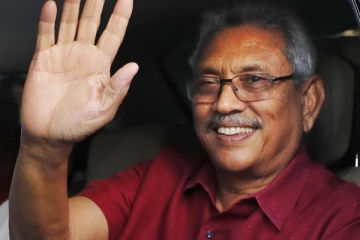 தப்பியோடிய   கோட்டாபய மீண்டும் நாட்டுக்கு!