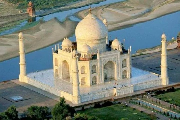 5 ஆண்டுகளாக முதலிடத்தில் தாஜ்மஹால் - என்ன காரணம் தெரியுமா?