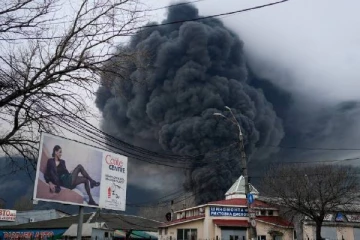 மக்கள் தஞ்சமடைந்த ஆலை மீது ரஷ்ய கொடூர தாக்குதல்: பச்சிளம் குழந்தை பலி