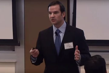 5,000 பெண்களுடன் தொடர்பில் இருந்த அமெரிக்க கோடீஸ்வரர்! சிக்கியது எப்படி?