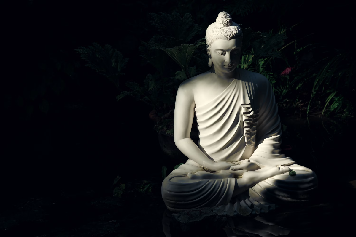உண்மையில் யார் துறவி? புத்தரின் வாழ்க்கை உணர்த்தும் ஆழமான பாடம்! | Who Is Real Saint Budhar Life Reveals Truth