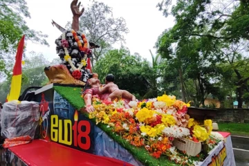 முள்ளிவாய்க்கால் நினைவு ஊர்தி வவுனியாவை சென்றடைந்தது..!