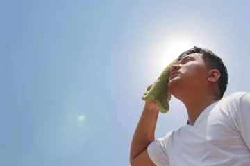 கோடை கால வெயிலை சமாளிப்பது எப்படி ?