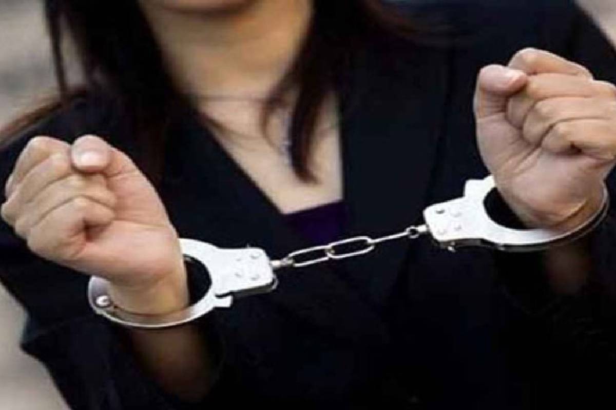 நேட்டோ தளத்தில் உளவு! சீன வம்சாவளி கனடா பெண் கைது | Canadian Citizen Arrested In Belgium நேட்டோ தளத்தில் உளவு! சீன வம்சாவளி கனடா பெண் கைது | Canadian Citizen Arrested In Belgium