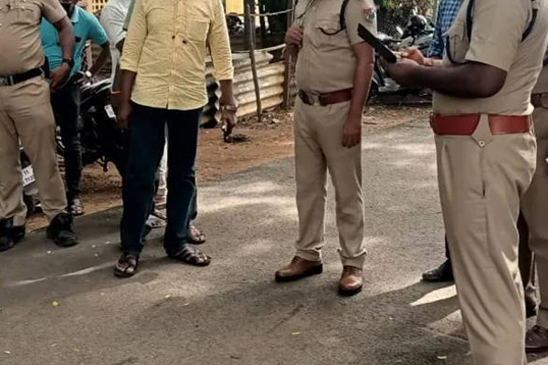 இளம் பெண்ணை வெட்டிக்கொலை செய்த மர்ம நபர்கள்! அதிர்ச்சி சம்பவம் | Mysterious Persons Hacked Woman Tdeath Chennai