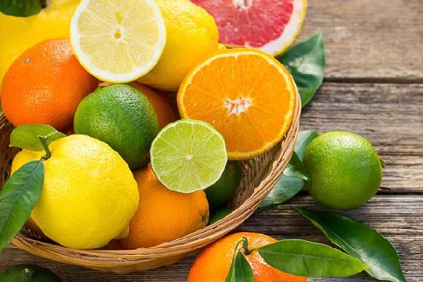 எப்போதும் இளமையாக இருக்க இந்த உணவுகளை உட்கொள்ளுங்க | Eat These Foods To Stay Young Forever