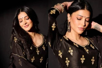 வசூலில் மாஸ் காட்டிவரும் கூலி.. ஸ்ருதி ஹாசன் லேட்டஸ்ட் போட்டோஸ்