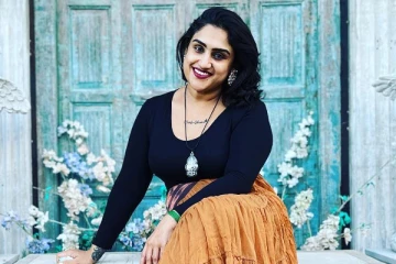 நானும் பாதிக்கப்பட்டேன், எதிரியை கூட இப்படி பண்ணாதீங்க: வனிதா விஜயகுமார் உருக்கம்