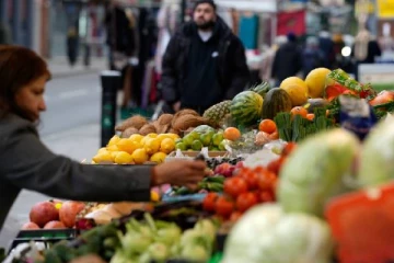 கனடாவில் இந்த மளிகை பொருட்களுக்கு விலை அதிரடியாக உயர்ந்துள்ளது தெரியுமா?