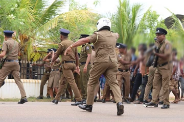 யாழ். பருத்தித்துறையில் மாணவர்கள் மீது வாள்வெட்டு தாக்குதல்