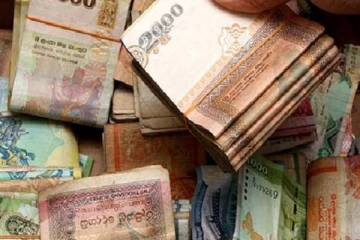 மட்டக்களப்பில் பண மோசடியில் ஈடுபட்ட அரசியல் பிரமுகர் உட்பட மூவர் கைது!