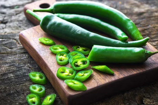 பச்சை மிளகாயின் விலையில் ஏற்பட்ட பாரிய அதிகரிப்பு | Green Chillies Price Increased பச்சை மிளகாயின் விலையில் ஏற்பட்ட பாரிய அதிகரிப்பு | Green Chillies Price Increased