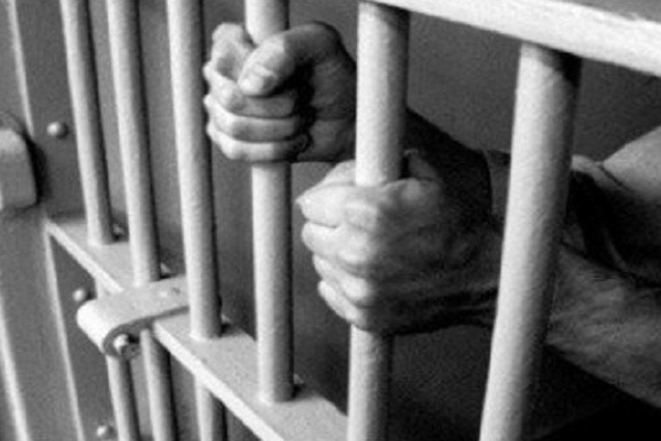 மட்டக்களப்பில் இருவர் கைது: விளக்கமறியலில் வைக்குமாறு உத்தரவு | Court Order At Batticaloa