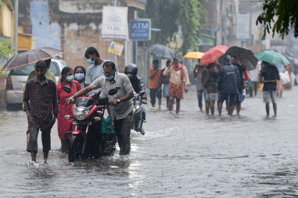 நாளை வலுப்பெறும் காற்றழுத்த தாழ்வு பகுதி.., 10 மாவட்டங்களில் கனமழை பெய்யும் | Heavy Rain Warning For 10 Districts Of Tamilnadu