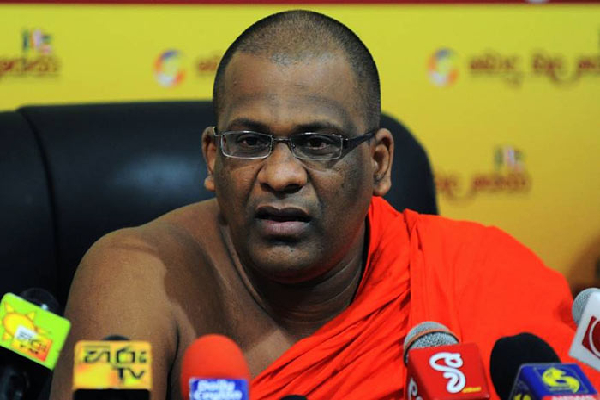 ஞானசாரதேரருக்கு வெசாக்கில் விடுதலை : ரணிலிடம் கோரும் பௌத்த பீடங்கள் | Chief Prelates Urge Pardon Gnanasara Thera ஞானசாரதேரருக்கு வெசாக்கில் விடுதலை : ரணிலிடம் கோரும் பௌத்த பீடங்கள் | Chief Prelates Urge Pardon Gnanasara Thera