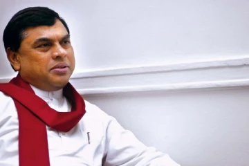 மொட்டுக் கட்சியின் அதிபர் வேட்பாளர்! நாடு திரும்பினார் பசில்