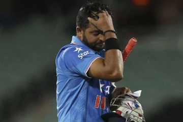 சிஎஸ்கே வீரர் சின்ன தல வீட்டில் ஏற்பட்ட சோகம்! ஆறுதல் கூறும் ரசிகர்கள்;