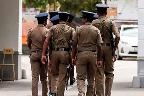 திருமணமான மகனின் முறையற்ற தொடர்பால் தாக்குதலுக்கு உள்ளான தந்தை! | Father Attacked By Married Son S Behavior