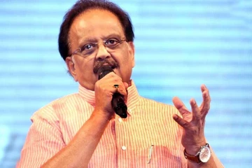 இறக்கும் தருவாயிலும் ஒருவரை மட்டும் பார்க்க ஆசைப்பட்ட எஸ்.பி.பி - அது யாருன்னு தெரியுமா?