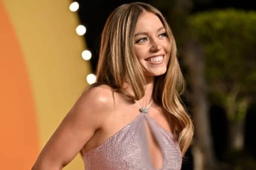 பிரபல நடிகையின் குளியல் நீரில் சோப் - விலையை கேட்டால் ஆடிப்போயிருவீங்க..