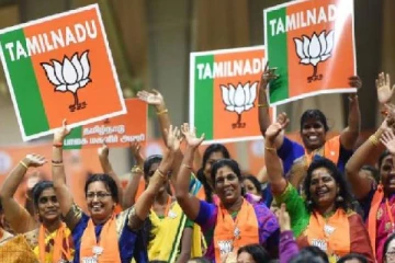 தாமரை மலர்ந்தே தீரும் : தமிழகத்தின் முக்கிய பாஜக தலைவர்கள்