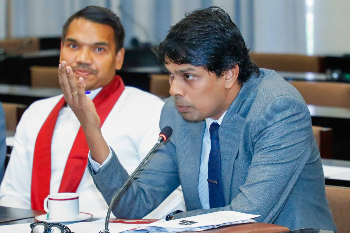 நான் அரசியலில் இருக்க மாட்டேன், ஆனால் நீங்கள் பார்ப்பீர்கள்; அருச்சுனா எம்பி ஆரூடம்! | Namal Rajapaksa Will Come Power In 2029 Archuna Mp