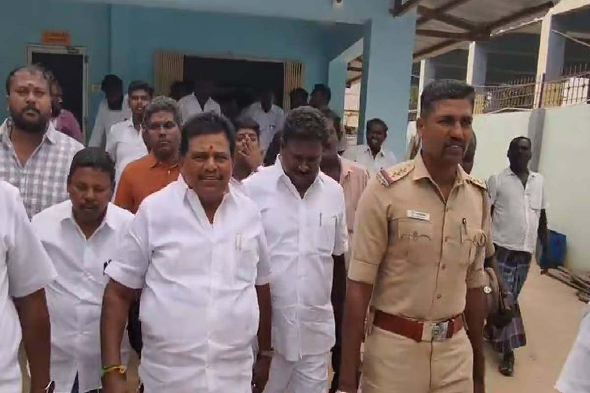 தவெகவில் சேர சொல்லி போலீஸ் வற்புறுத்தினர் - அனிதா ராதாகிருஷ்ணன் குற்றச்சாட்டு | Anitha Radhakrishnan Says Police Urge To Join Tvk