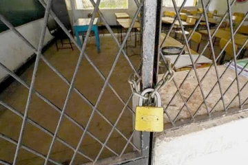 மூடுப்படும் அபாயத்தில் 1,500 பாடசாலைகள் ; விடுக்கப்பட்ட எச்சரிக்கை