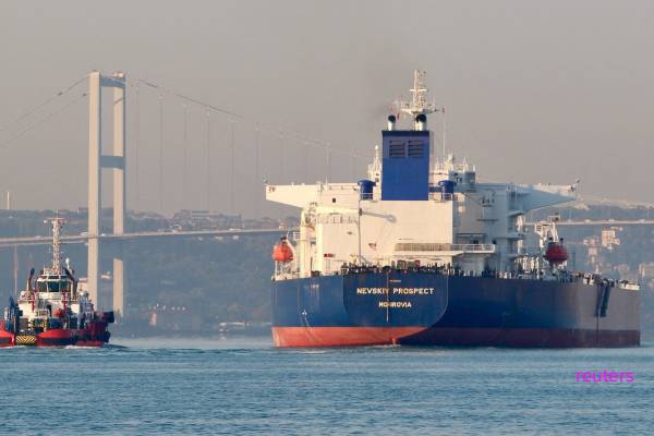 அமெரிக்க வர்த்தக ஒப்பந்தத்தால்... இந்திய எண்ணெய் நிறுவனங்கள் எடுத்த முடிவு | Indian Refiners Avoid Russia