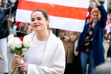 பெலாரஸ் நாட்டின் எதிர்க்கட்சித் தலைவருக்கு நேர்ந்த நிலை!