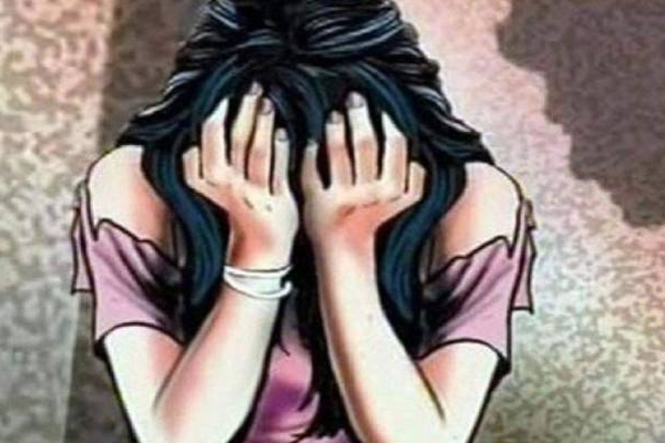 முல்லைத்தீவில் கண்ணிவெடி அகற்றும் பணியில் இருந்த பெண்ணுக்கு இருவரால் நேர்ந்த கொடூரம்! | Mullaitivu Woman Harrasment Clearing Landmines