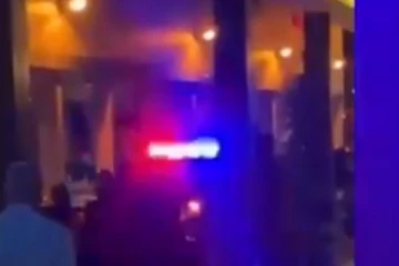 ජනපති ගෝඨාභය ද මේ සිංගප්පූරුවෙන් වීඩියෝවක් එලියට.. (VIDEO)