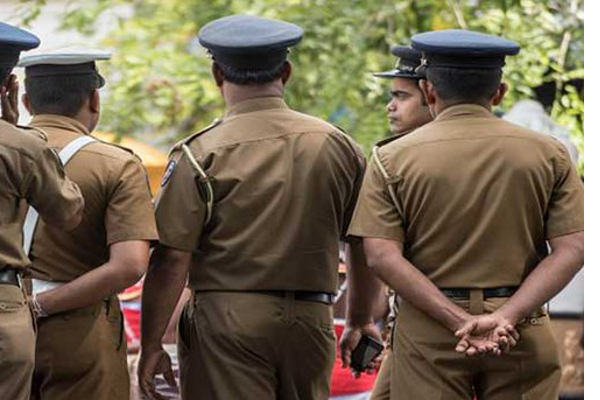 தனியார் பேருந்து மீது தாக்குதல் - காவல்துறையில் முறைப்பாடு | Attack Private Bus