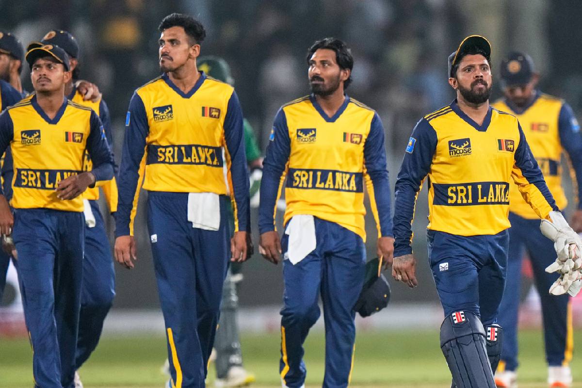 இலங்கை அணியை வீழ்த்தி பாகிஸ்தான் அணி அபார வெற்றி | Sl Vs Pak Live Match Updates Tamil