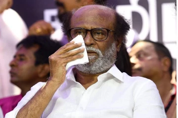 அவசர...அவசரமாக பிரபல நடிகருக்கு போன் செய்த ரஜினி - என்ன விஷயம் தெரியுமா?