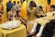 Photo Album: அக்ஷயா- தனுஷ் தம்பதிகளின் Haldi function- யார் யாரெல்லாம் இருக்காங்க பாருங்க