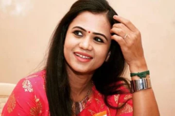 6 மணிநேர நிகழ்ச்சிக்கு 1 ரூபாய் கூட வாங்காமல் தொகுத்து வழங்கிய மணிமேகலை... யாருடைய படம் தெரியுமா?