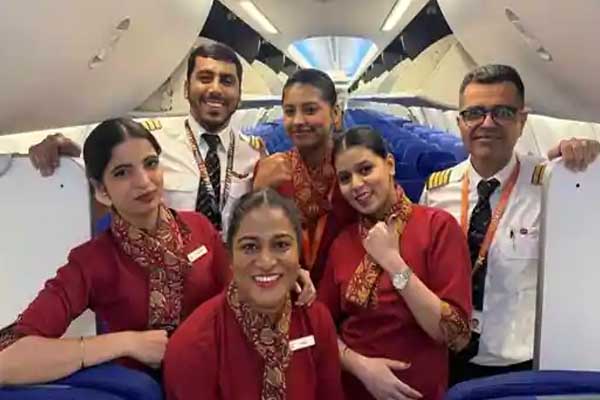 அதிசயம்! 35000 அடி உயரத்தில் நடுவானில் பிறந்த குழந்தை | Woman Give Birth To Baby Mid Air At 35000 Feet
