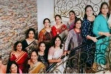 பொங்கல் கொண்டாட சென்ற பள்ளித்தோழிகள்: விபத்தில் அனைவரும் பலி- வைரலாகும் கடைசி செல்பி