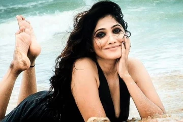 முக அழகிற்காக ரத்தத்தில் சிகிச்சை செய்த பிக்பாஸ் ஜுலி- வெளிவந்த விவரம்