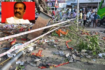 பாமரத் தமிழர்களுக்கு இப்படி ஒரு பயங்கரமா? கரூர் சம்பவம் குறித்து வைரமுத்து வேதனை