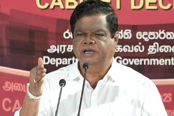 உடன் பதவி விலகுங்கள் -அமைச்சரின் அதிரடி உத்தரவு | Resign With Ministers Action Order