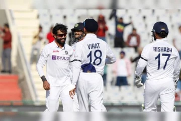 இந்தியாவிற்கு எதிராக இருமுறை விக்கெட்டை பறிகொடுத்த இலங்கை வீரர்: ஜடேஜா பந்துவீச்சில் நடந்த சுவாரஸ்யம்!