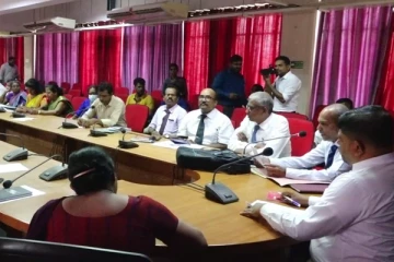 காதர் மஸ்தான் தலைமையில் விவசாய ரீதியிலான மீளாய்வு கலந்துரையாடல்