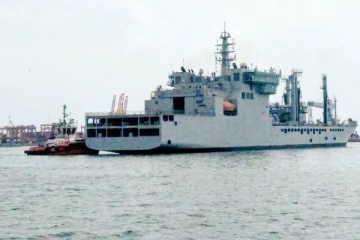 கொழும்பு துறைமுகத்திற்கு வந்துள்ள இந்திய கடற்படை கப்பல்