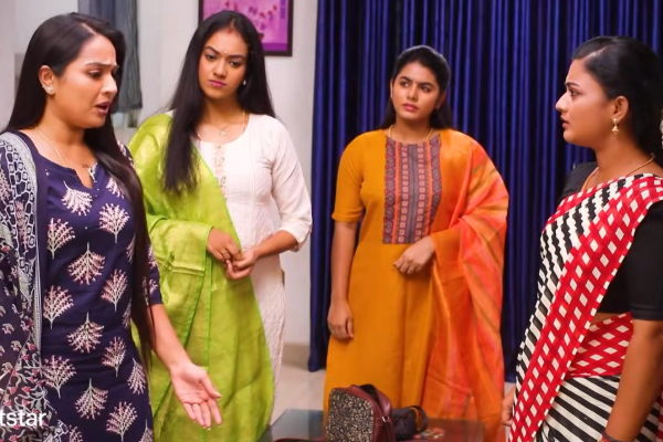 ரோகிணிக்கு பேய் பிடித்துவிட்டது.. அதிர்ச்சியில் மனோஜ்.. சிறகடிக்க ஆசையில் அடுத்து நடக்கப்போவது இதுதான் | Siragadikka Aasai Serial Coming Week Promo Video ரோகிணிக்கு பேய் பிடித்துவிட்டது.. அதிர்ச்சியில் மனோஜ்.. சிறகடிக்க ஆசையில் அடுத்து நடக்கப்போவது இதுதான் | Siragadikka Aasai Serial Coming Week Promo Video