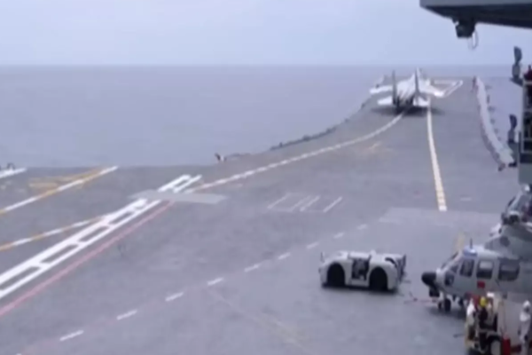 போர் பதற்றத்தைத் தூண்டும் சீனா ; வானில் வட்டமிட்ட போர் விமானங்களுக்கு தாய்வான் எச்சரிக்கை | China Fuels War Tensions