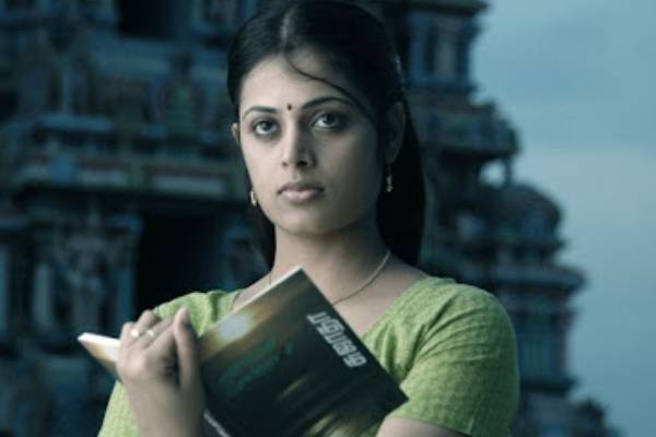 ஈரம் பட புகழ் நடிகை சிந்து மேனனா இது, இவருக்கு 3 குழந்தைகளா?- லேட்டஸ்ட் க்ளிக்