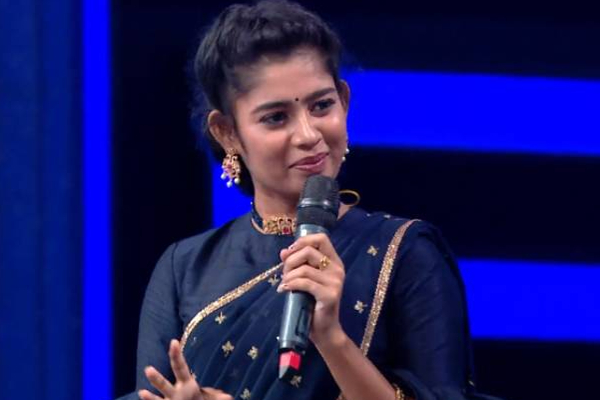 இலங்கை பெண் ஜனனியின் வீட்டை பார்த்திருக்கீங்களா? வைரலாகும் புகைப்படம் | Bigg Boss Sri Lankan Girl Janany House Viral Photo