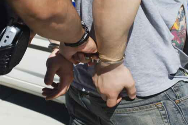 யாழ்ப்பாணத்தில் போதைப்பொருளுடன் மூவர் கைது | Three Arrested With Drugs In Jaffna யாழ்ப்பாணத்தில் போதைப்பொருளுடன் மூவர் கைது | Three Arrested With Drugs In Jaffna